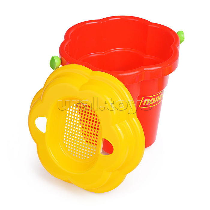 Набор №168 (в рюкзаке): ведро-цветок большое, ситечко-цветок большое, лопатка №5, грабельки №5, формочки (белочка + пёсик + котёнок + медведь), 3 формочки, лейка малая №4