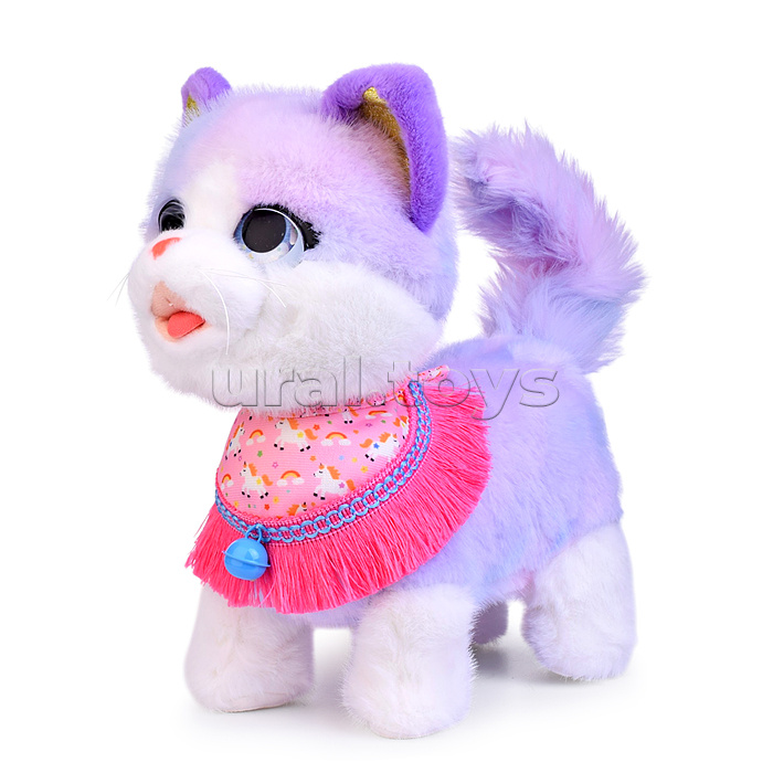 Кошка "Маруся" (ходит, поет, облизывает, повторяет) в пакете