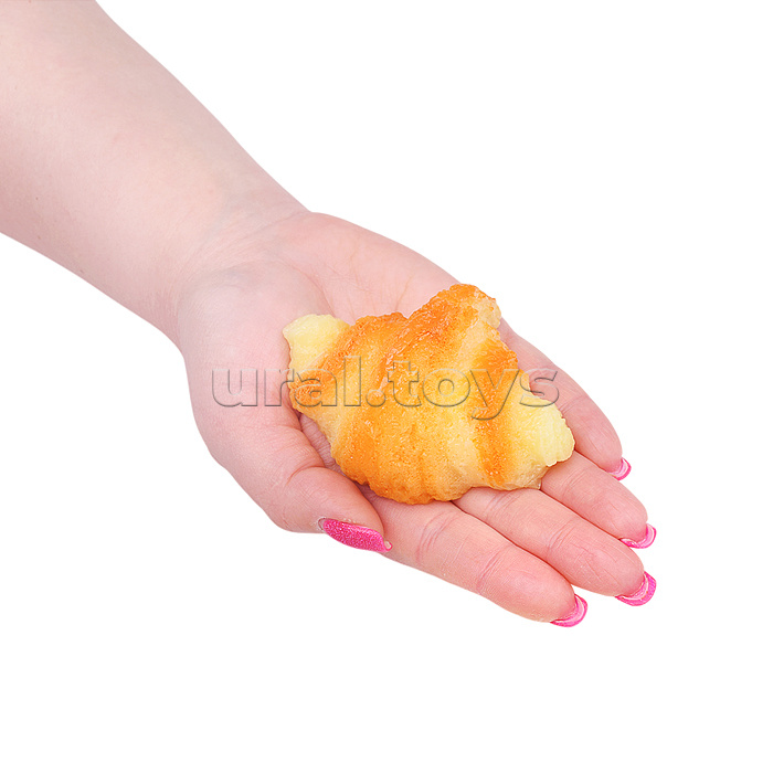 Игрушка - антистресс "Круассан