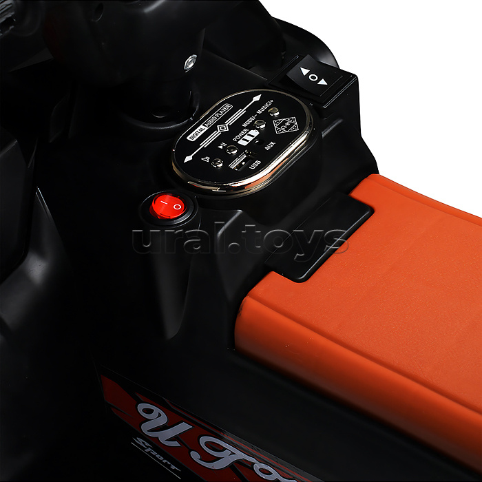 Квадроцикл детский (цвет красный)