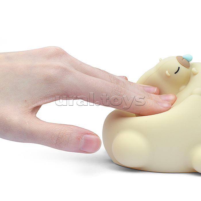 Ночник детский "Семья Капибар"