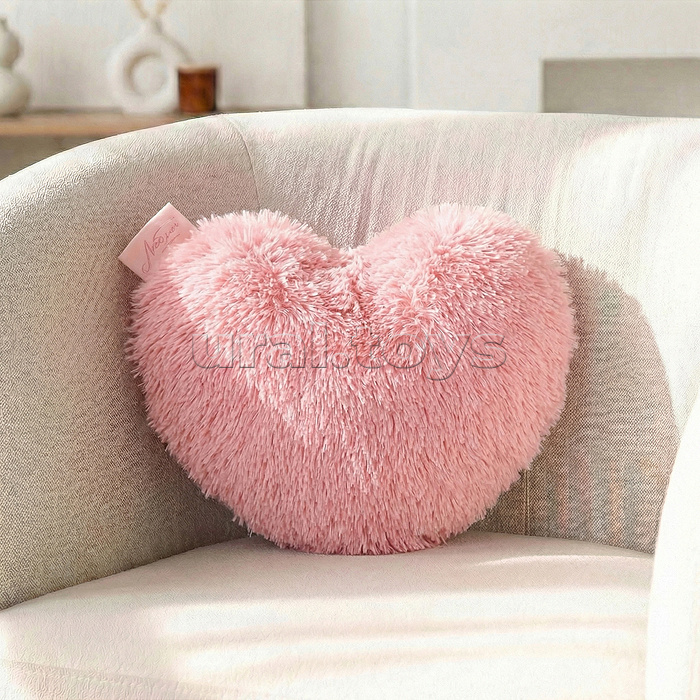 Подушка Сердце пудровая (пушистая с биркой) 30х23 см