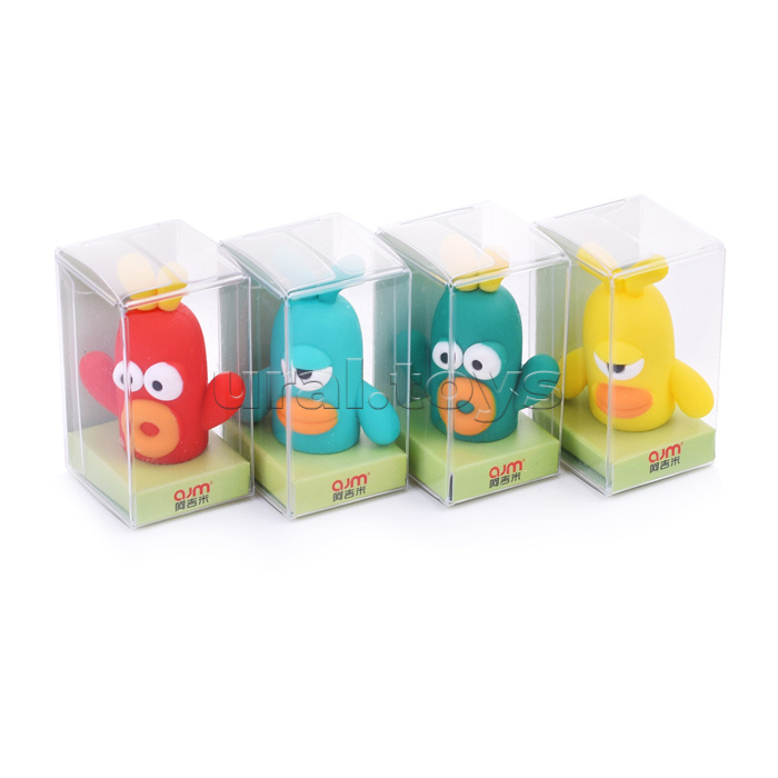 Точилка пластиковая "Монстрик" 4,5 х 4 см. в дисплее Точилка пластиковая "Монстрик" 4,5 х 4 см. в дисплее