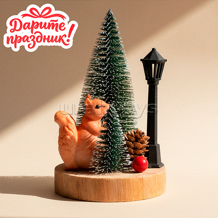 Новогоднее украшение "Белочка"