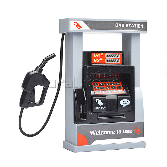 Набор машин с заправочной станцией, в коробке