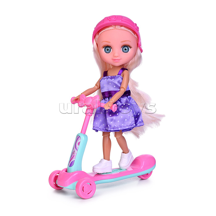 Кукла "Полина на самокате" с аксессуарами, в коробке