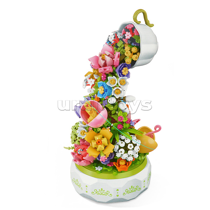 Конструктор "Цветы из чашки" (575 дет.) в коробке