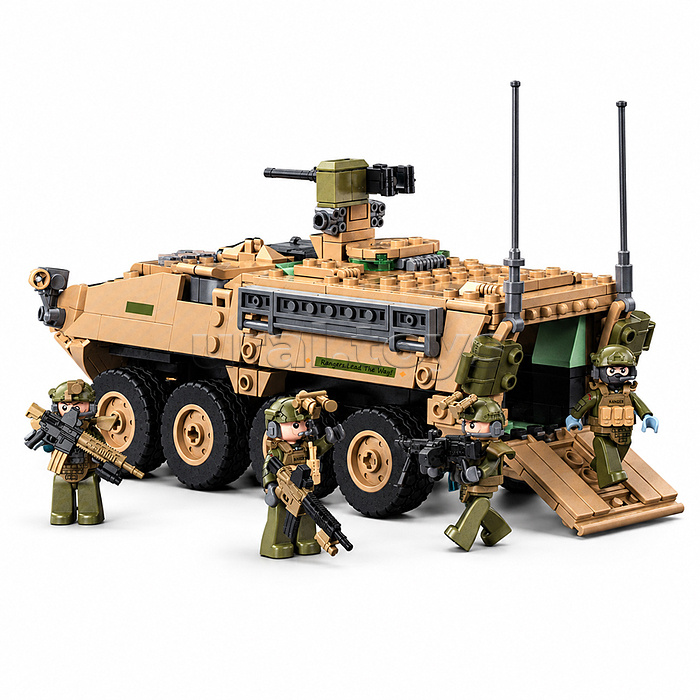 Конструктор "Американская боевая машина Страйкер с фигурками людей" (751 дет.) в коробке