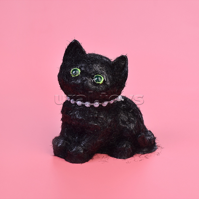 Игрушка-антистресс "Кошечка в бусах"