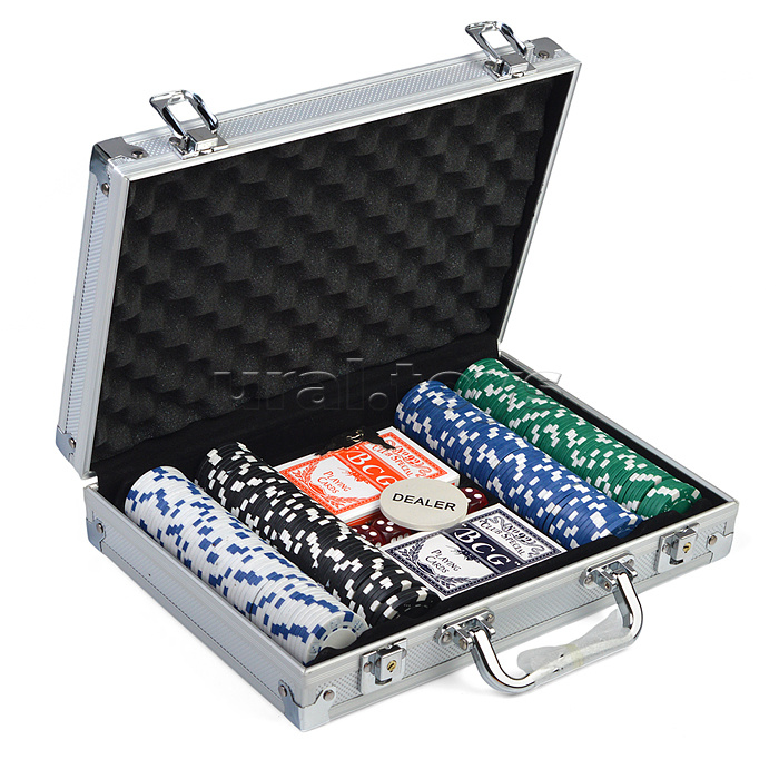 Набор для игры в покер (200 фишек)