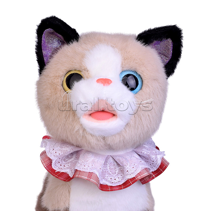 Кошка "Мила" (ходит, поет, облизывает, повторяет) в пакете