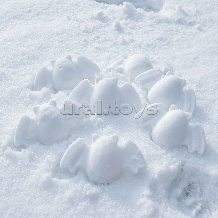 Формочка для лепки из снега "Летучая мышь" в сетке