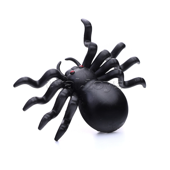 Игра-розыгрыш "Бегающий паук"