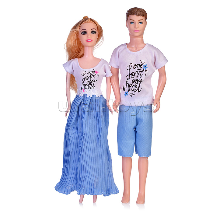 Набор кукол "The fashionable family" в коробке Набор кукол "The fashionable family" в коробке