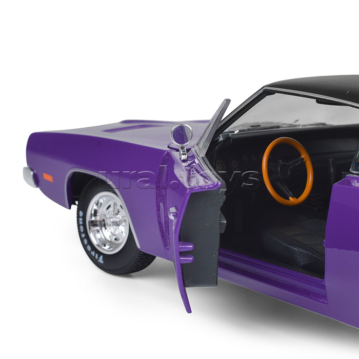 Машинка die-cast 1969 Dodge Charger R/T, 1:18,  фиолетовая, открывающиеся двери