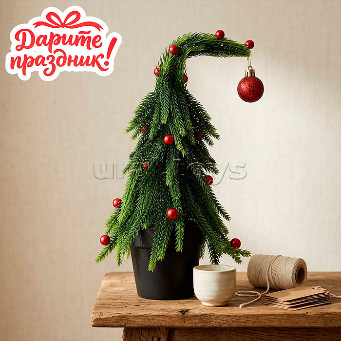 Ель декоративная с красным декором (25см)