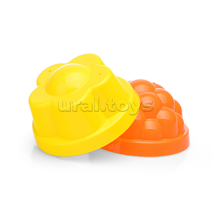 Набор №205: ведро среднее, лопатка, грабельки, 2 формочки, лейка малая №4