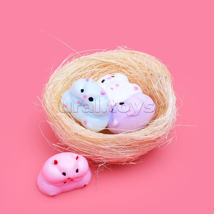 Игрушка -антистресс "Хомячки в корзинке"