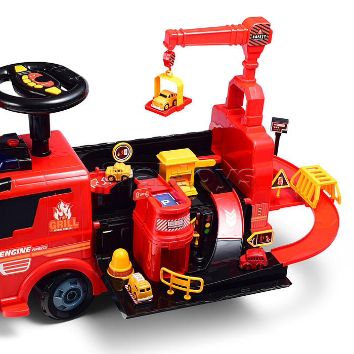 Каталка "Пожарный" в коробке