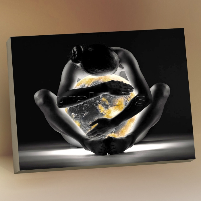 Картина по номерам 40х50 "Объятия ночи" с поталью (10 цветов) Картина по номерам 40х50 "Объятия ночи" с поталью (10 цветов)