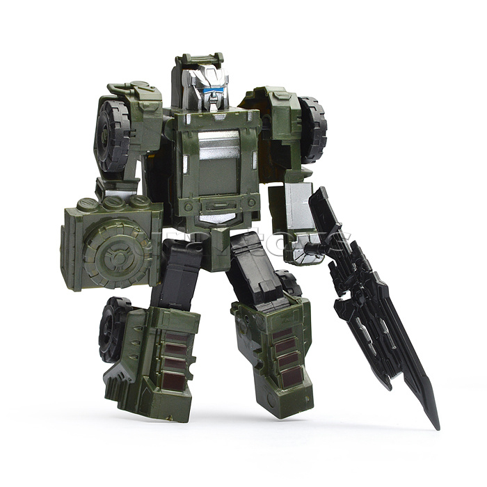 Робот "Броневик" трансформирующийся, в коробке