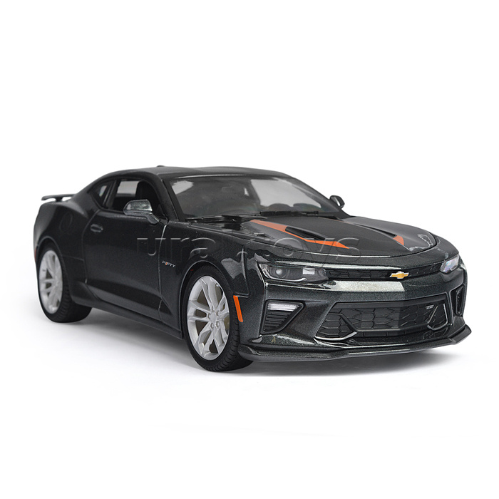 Модель "SP (B) - 2017 Chevrolet Camaro 50th Anniversary" 1:18 в коробке