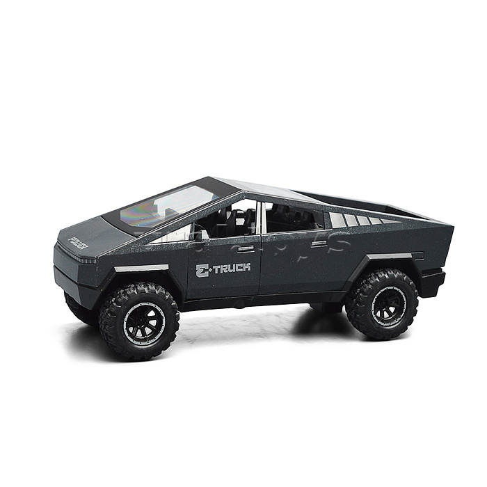 Машина "Киберкрузер" (свет, музыка, распылитель) в коробке