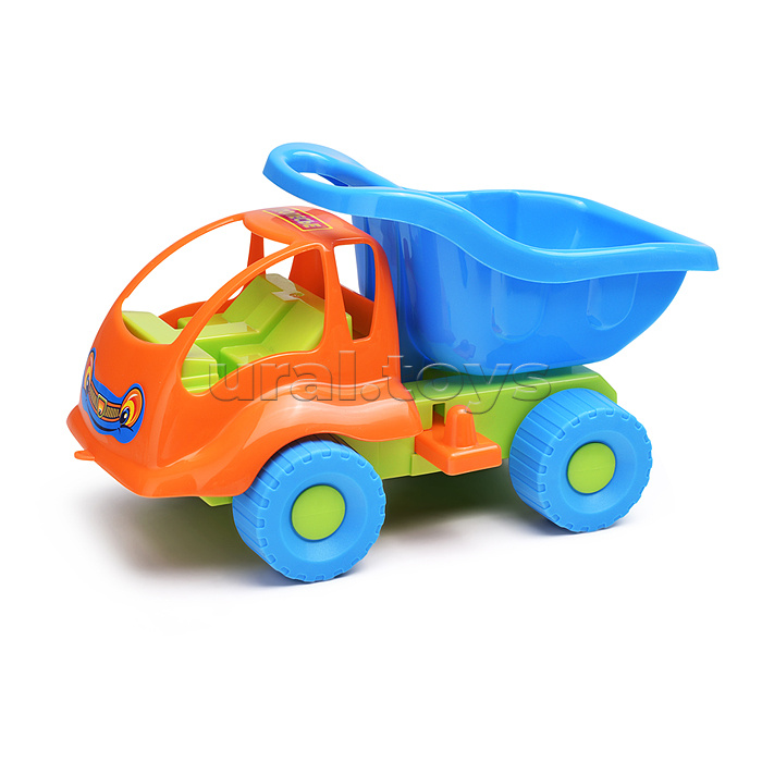 Набор №301 (в рюкзаке): "Муравей", автомобиль-самосвал + ведро малое, лопатка №5, грабельки №5, формочки (самосвал + паровоз + белочка + пёсик + котёнок + медведь), лейка малая №4