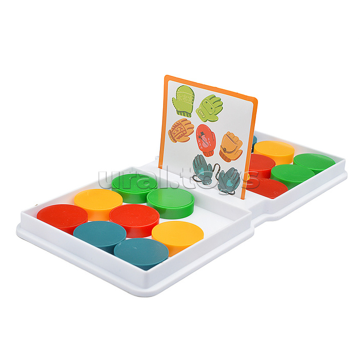 Игра настольная "Двигай шайбой" в коробке