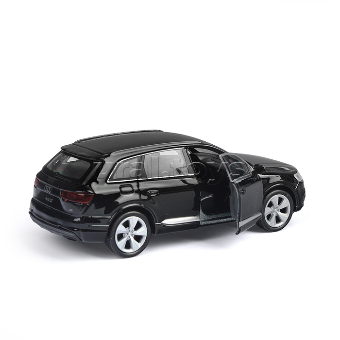 Модель машины 1:34-39 Audi Q7