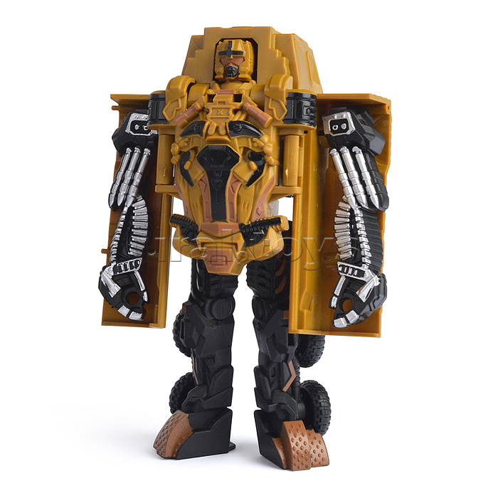 Робот трансформирующийся в военную машину, в коробке