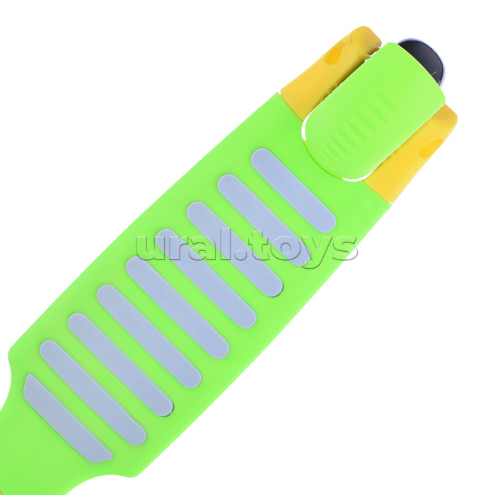 Самокат 3-х кол., зелёный, светящиеся колёса, PU, ABEC 7, в коробке