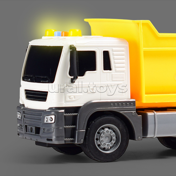 Машина "Буксир-мастер" 1:16 (свет, звук) в коробке