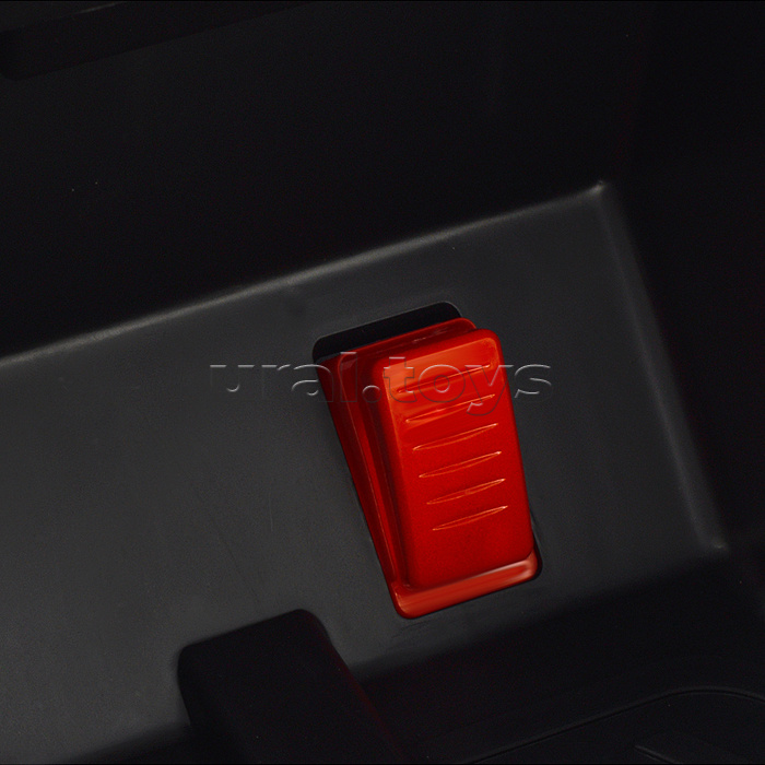 Электромобиль "Внедорожник" 12V4.5 с двойным приводом (серый)