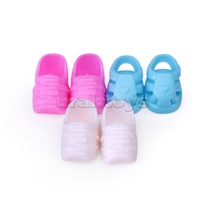 Кукла "Модница Кира" с аксессуарами, в коробке