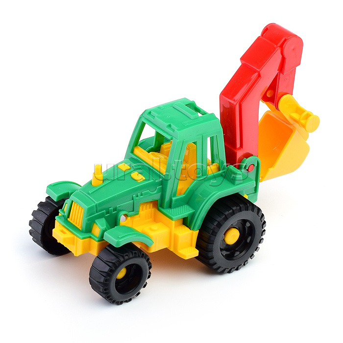 Трактор "Ижора" с ковшом