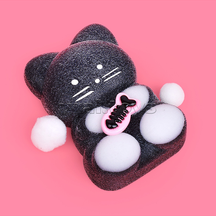 Игрушка -антистресс "Котенок с клубничкой"