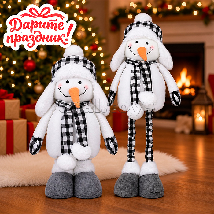 Новогоднее украшение "Снеговик в клетчатой шапке" 40*56 см.