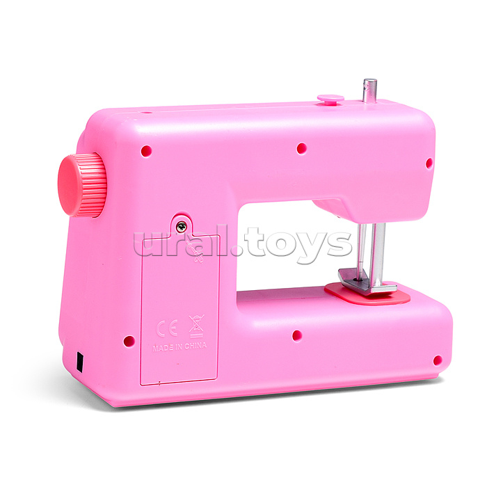 Бытовая техника "Швейная машинка" в коробке (цвет розовый)