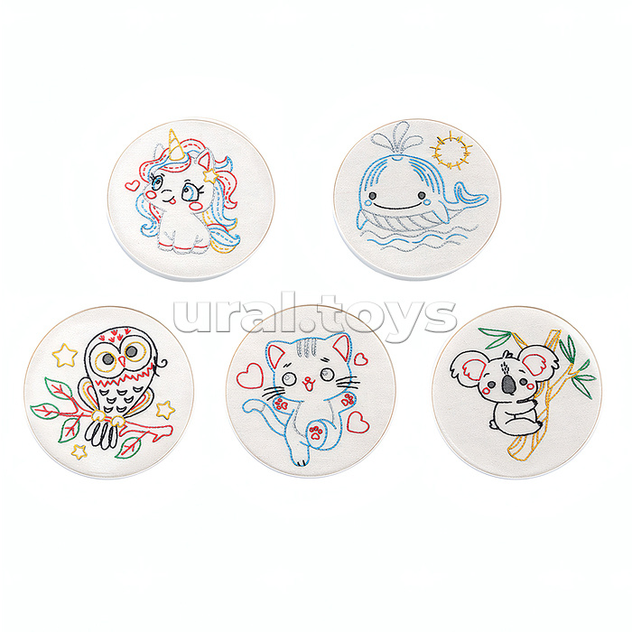 Набор для творчества. Вышивка на холсте "Первые стежки"