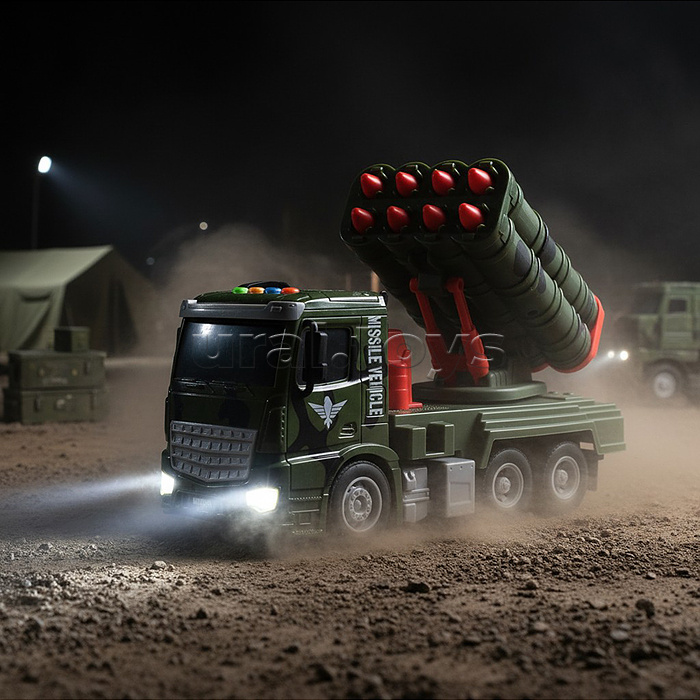 Машина "Военная спецмашина" (свет, звук)  в коробке