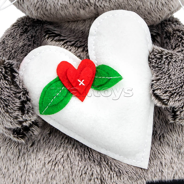 Кот Басик с весенним сердцем