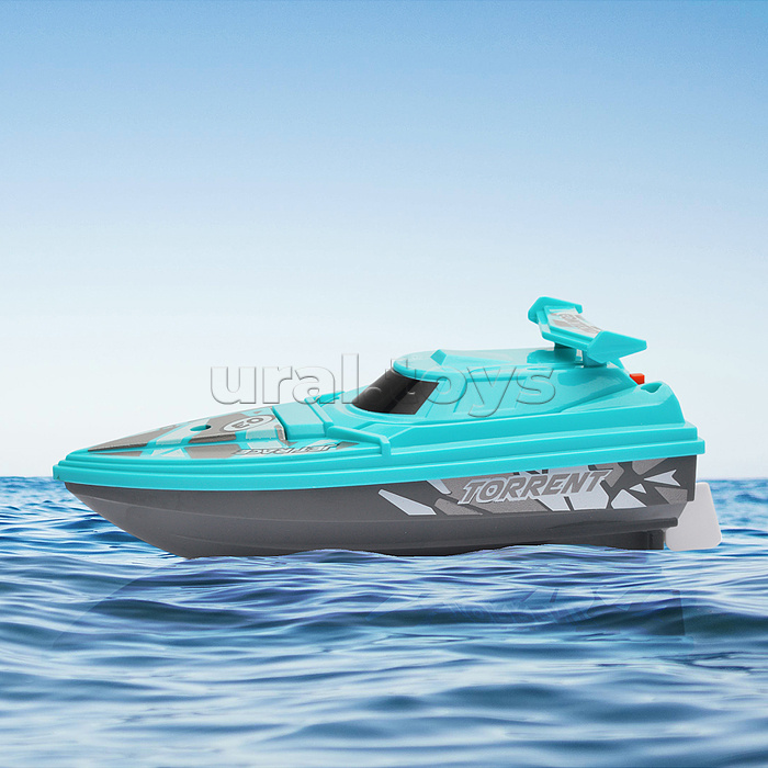 Лодка "Молния" на батарейках, в коробке