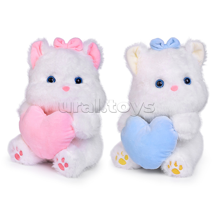 Мягкая игрушка "Кошка беленькая с сердцем" 25 см