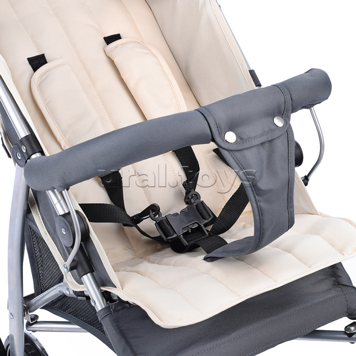 Коляска прогулочная Prammy Milky, серый