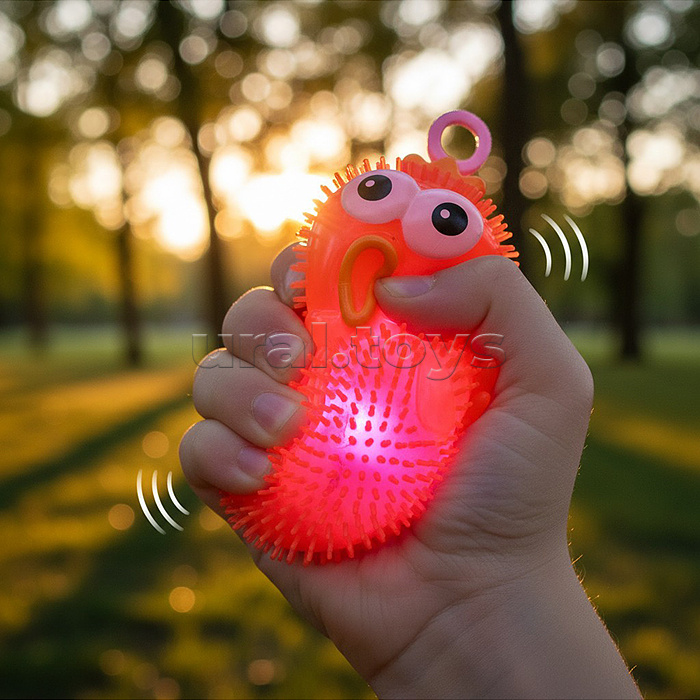 Игрушка-пищалка "Утенок" в коробке