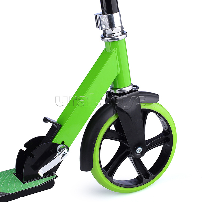 Самокат 2-х кол., зеленый, колёса PU/200 мм., ABEC 7, в коробке
