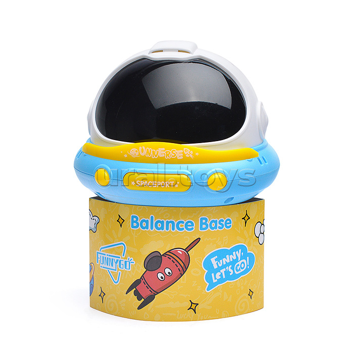 Интерактивная игрушка "Космонавт" на батарейках, в коробке