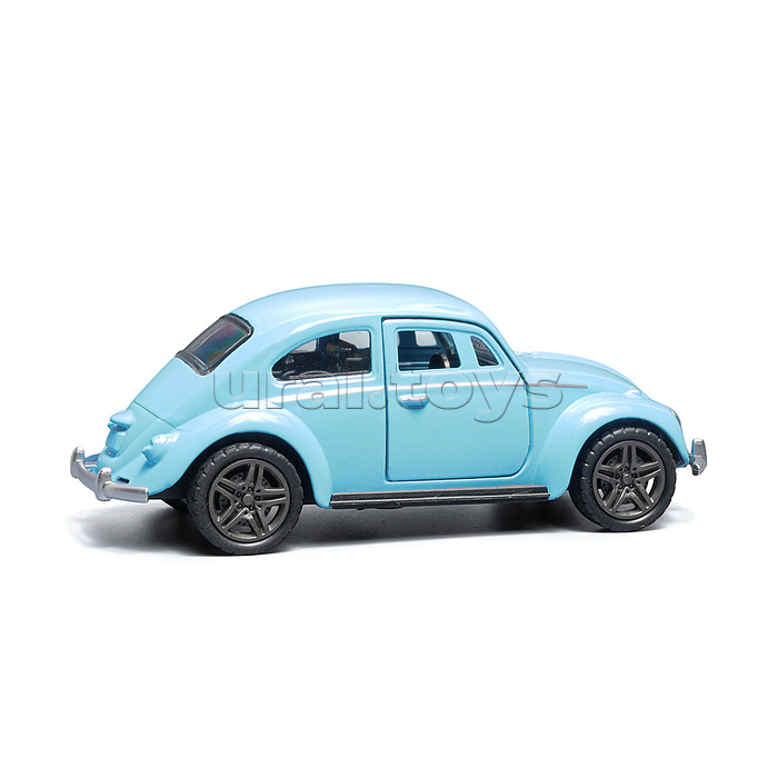 Светло-голубая инерционная машинка ретро die-cast , 1:32
