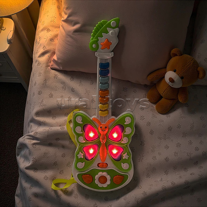 Гитара "Яркая бабочка" в коробке